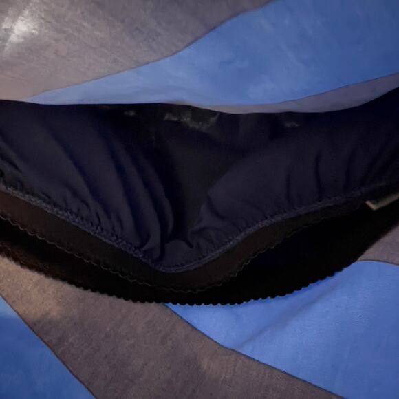 DKNY Donna Karan Swim Top Woman XS Padded Bra Spandex Stretch Bold Geo Stripes - Picture 13 of 15